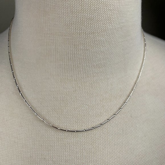 NEW 18" Real Solid Silver (not plated) Diamond Cut Snake Chain 1.5mm - Picture 2 of 6